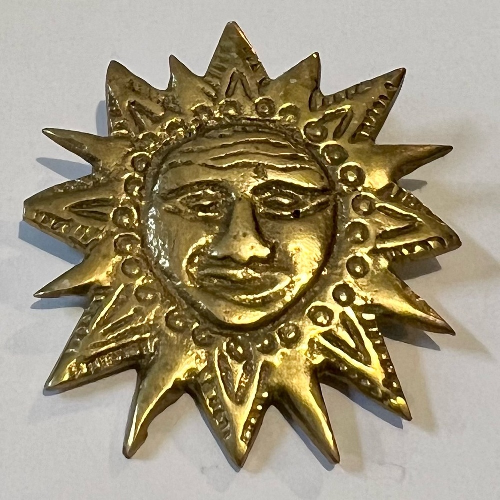 Vintage pin